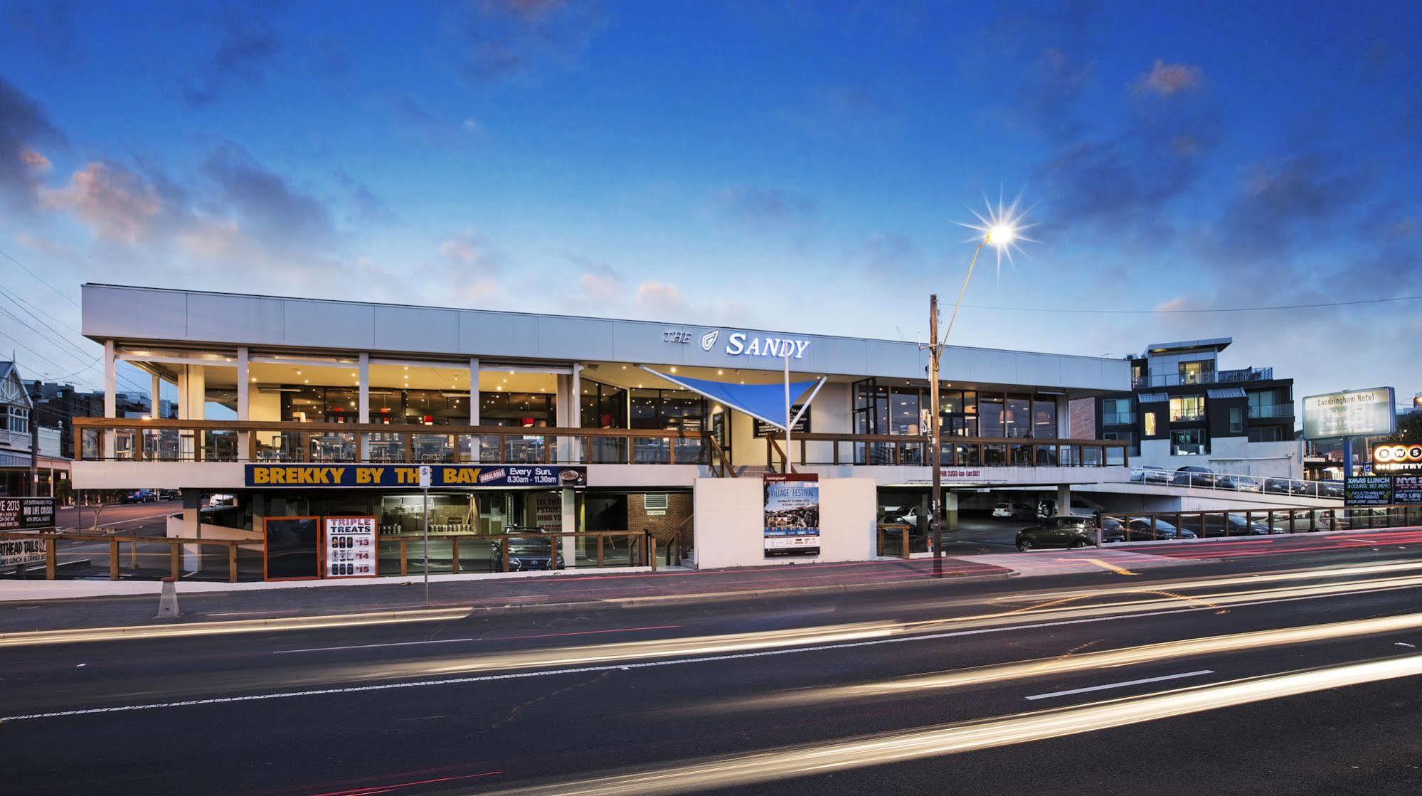 Nightcap At Sandringham Hotel Exterior photo